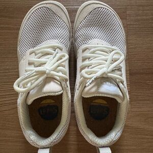 LEMS Women's Athletic Shoes - Cream